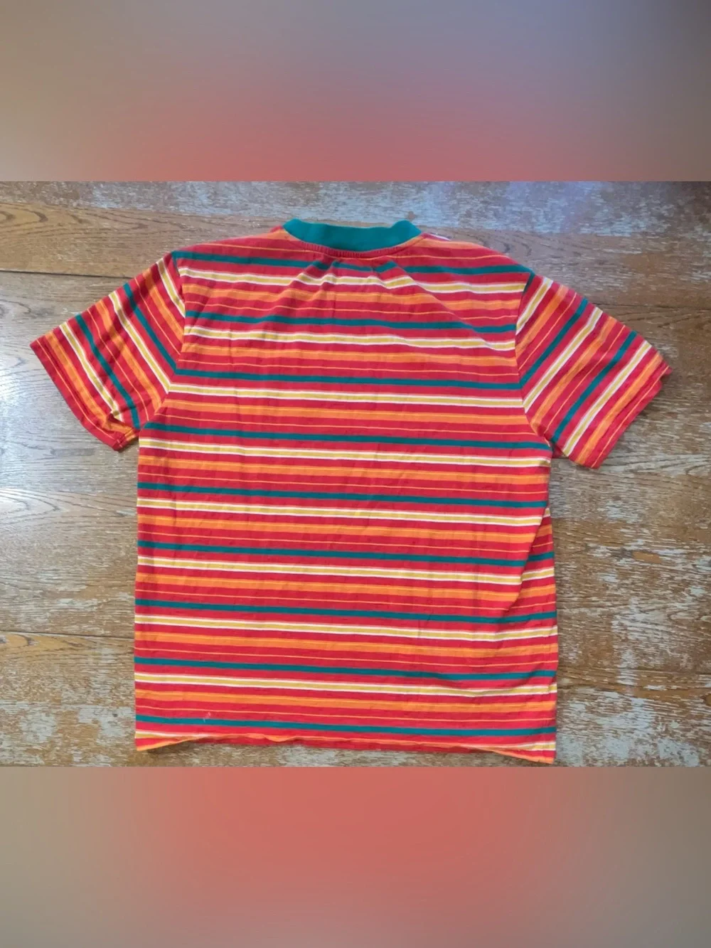 Guess x J Balvin Vibras collection striped crew neck t-shirt Size Large Mens - Picture 2 of 5